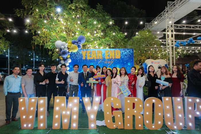 Tất niên Vi Mỹ 1