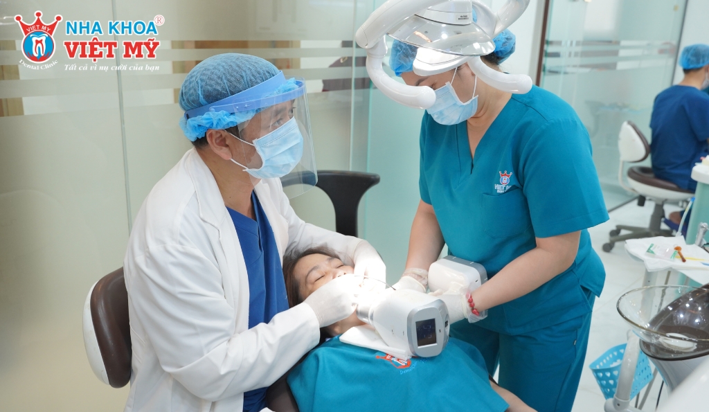 Nha khoa Việt Mỹ - Địa chỉ điều trị răng hô nặng uy tín